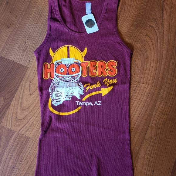 NWT Hooters small tank top - Picture 6 of 12